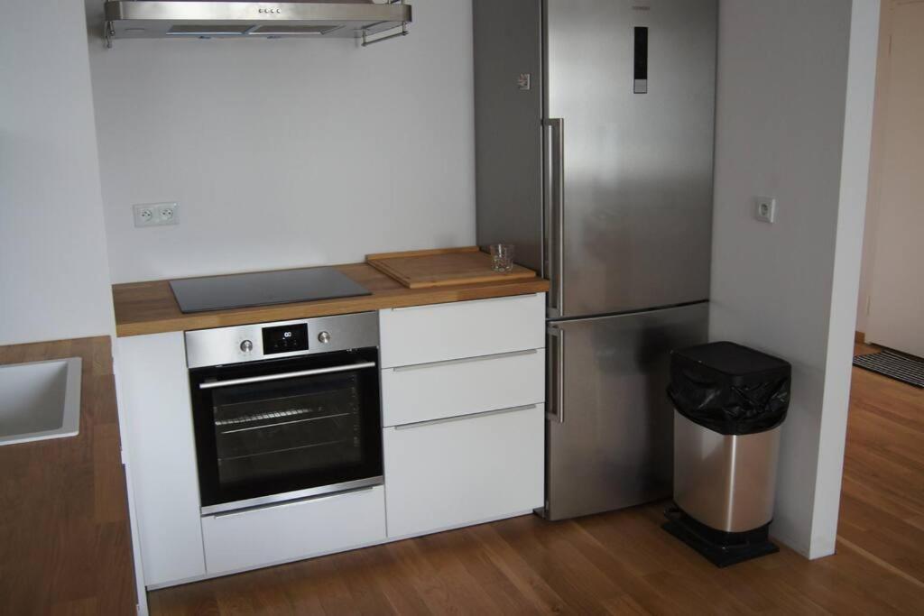 Cichy, Nowoczesny, Komfortowy Przy Galerii Mokotow Appartement Warschau Buitenkant foto